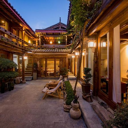 World Wai Thangka Theme Inn Lijiang  Exterior foto